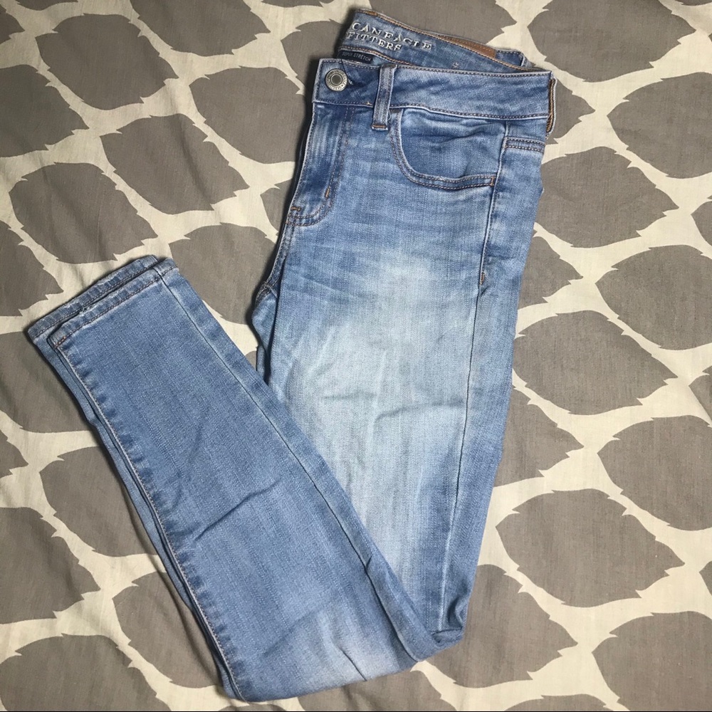 American Eagle skinny jeans